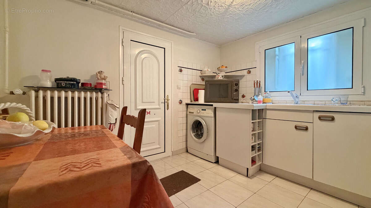 Maison à SAINTRY-SUR-SEINE