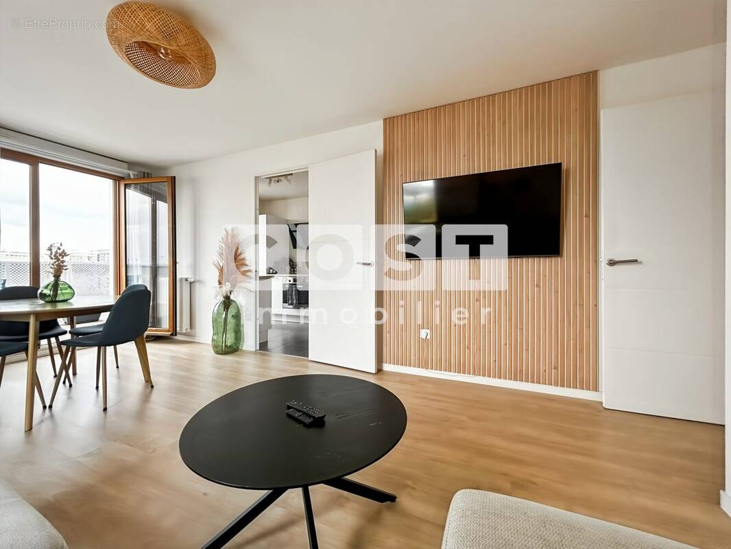 Appartement à GENNEVILLIERS