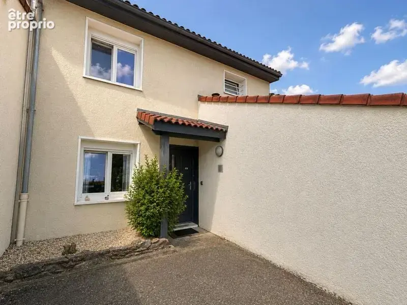 Maison de 4 pièces principales - photo 2