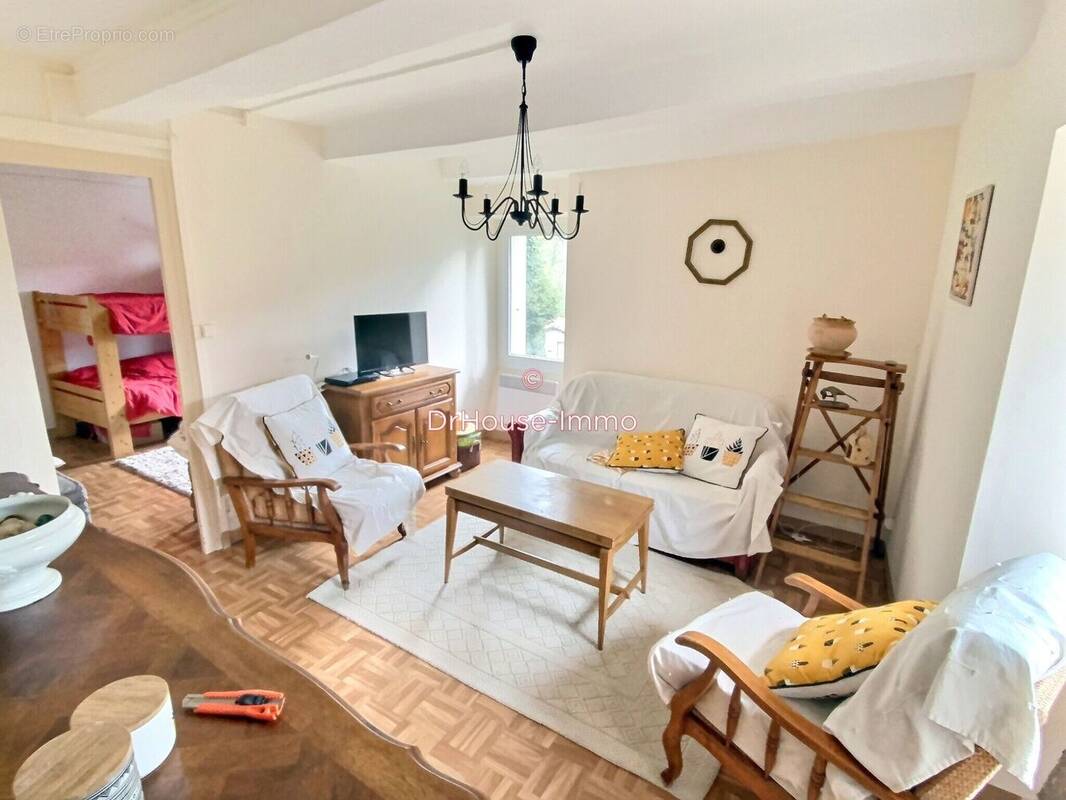 Appartement 49 m² à Montpezat-Sous-Bauzon  - photo 1