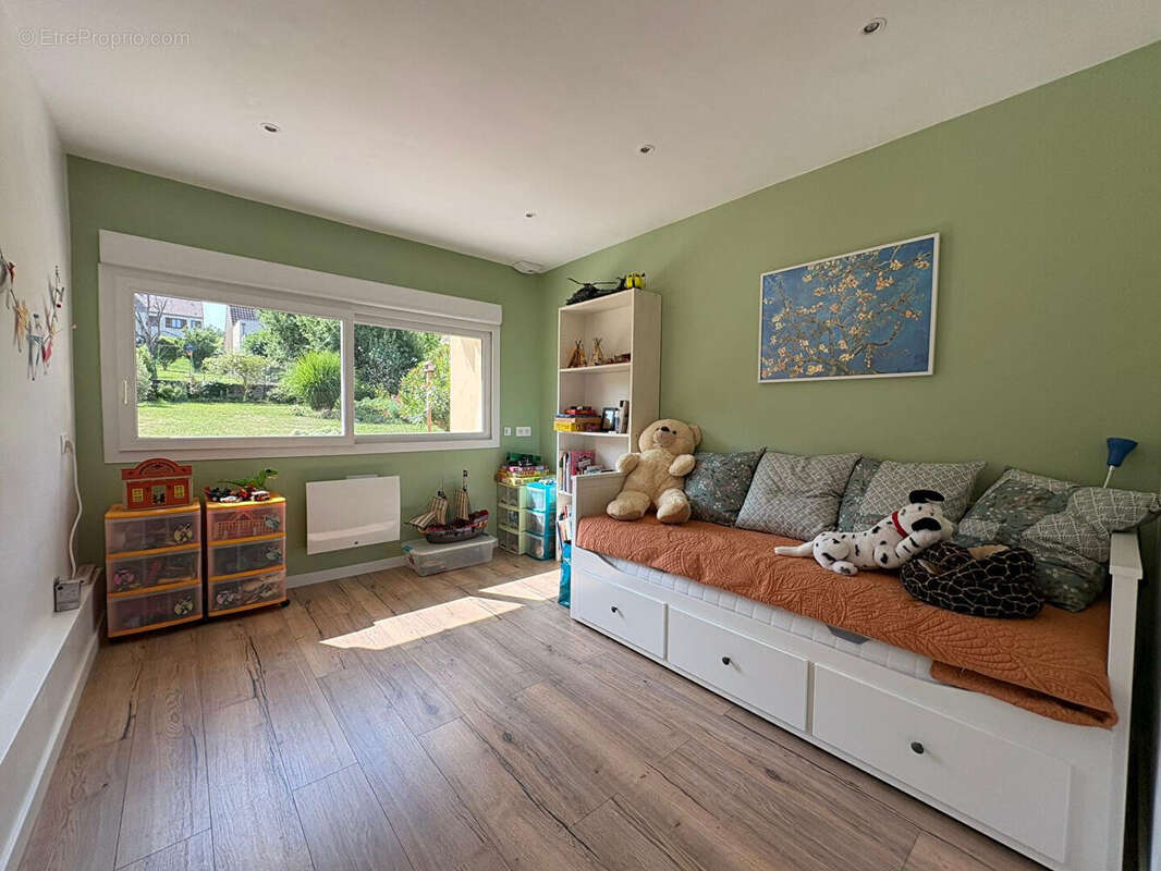 Maison à VILLEBON-SUR-YVETTE