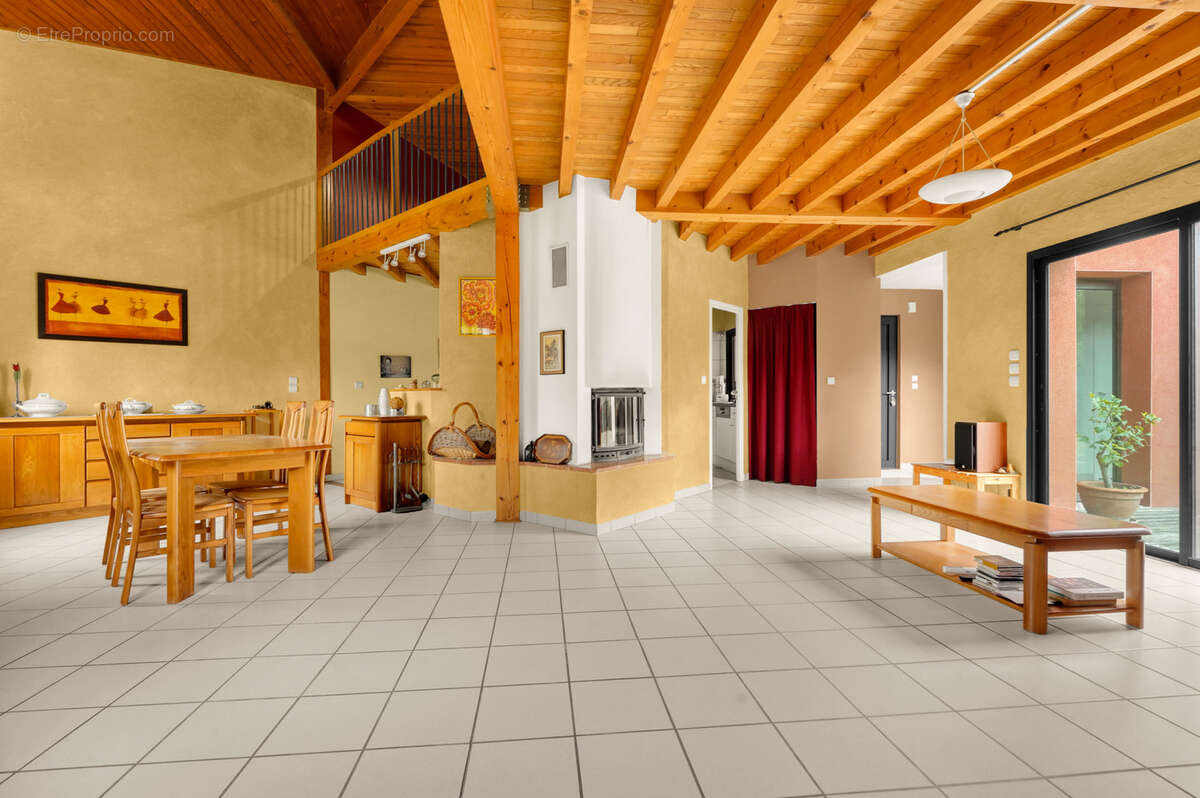 Maison à BRAX