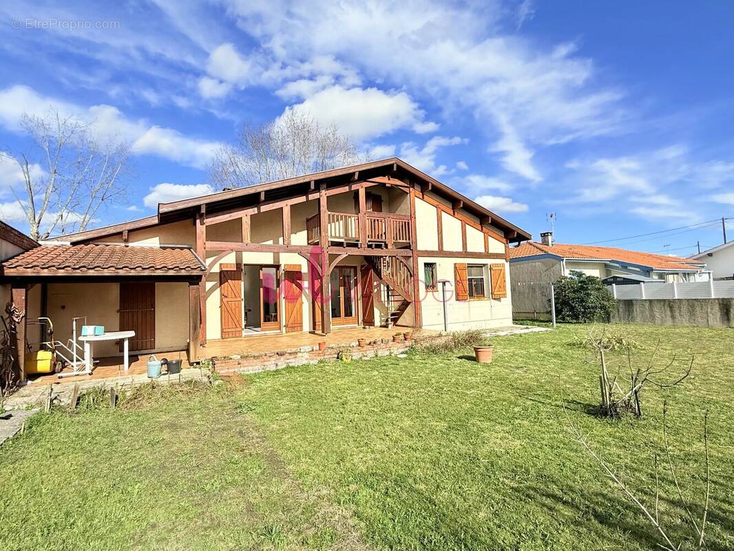 Maison à SAINT-VINCENT-DE-TYROSSE