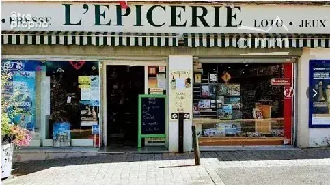 Commerce à SAINT-CYR-EN-VAL