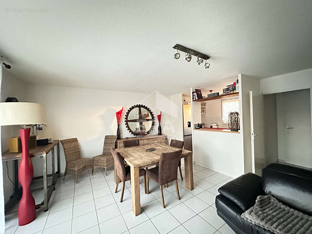 Maison à SAINT-SULPICE