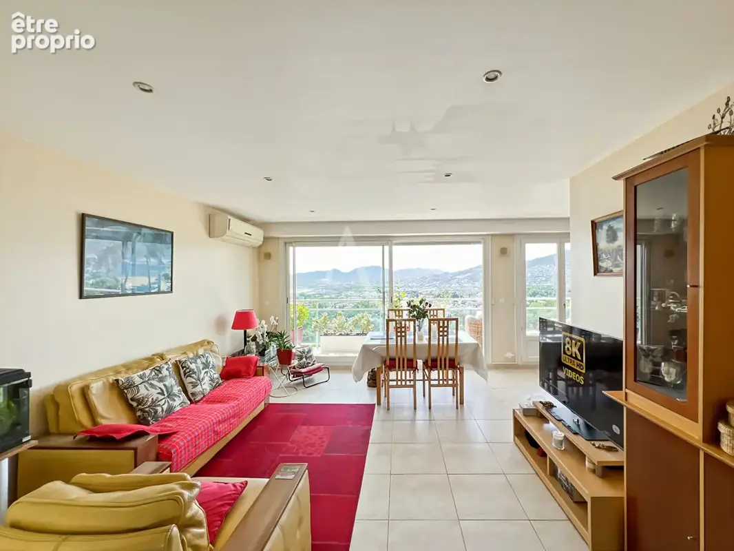 LE CANNET très beau 4 pièces de 83 m² avec terrasse, cave et aperçu mer - photo 3
