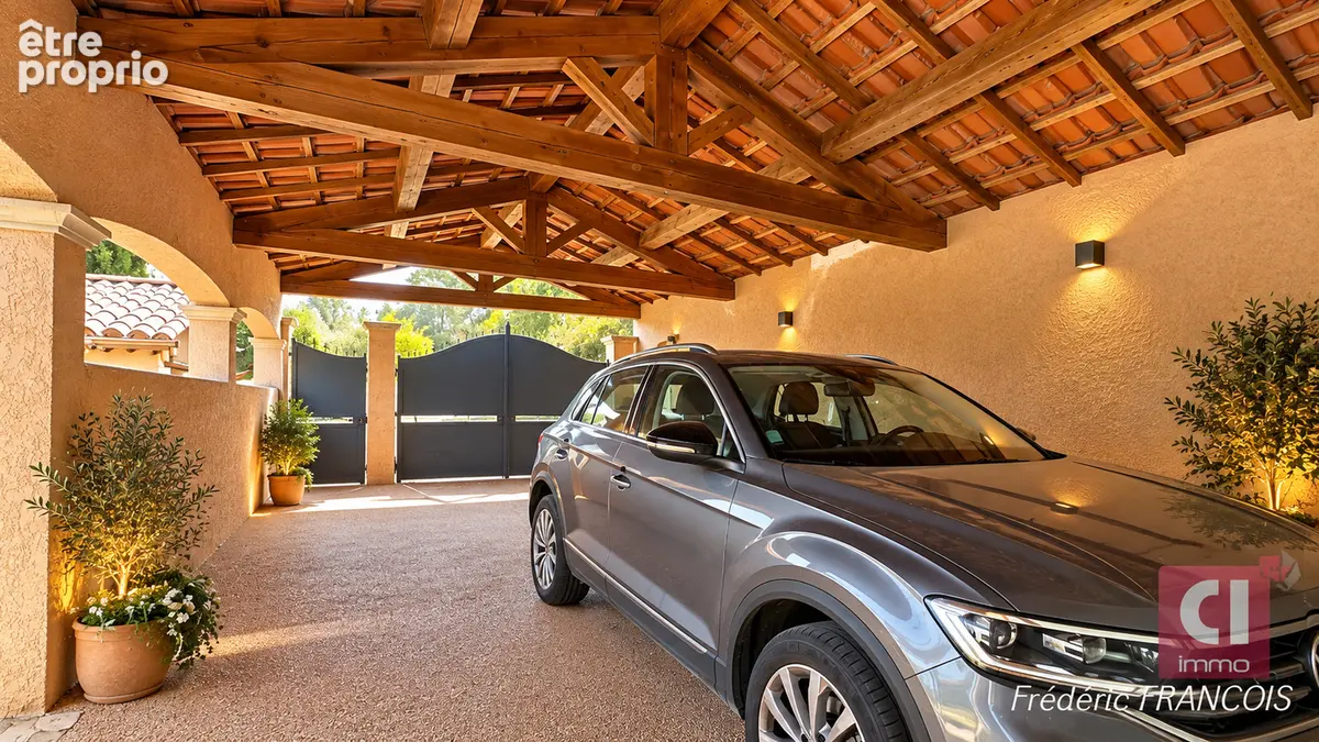 Villa 6 pièces - 169,59 m² - piscine - dépendance - terrain de 1 650 m²  - vue dégagée - photo 16