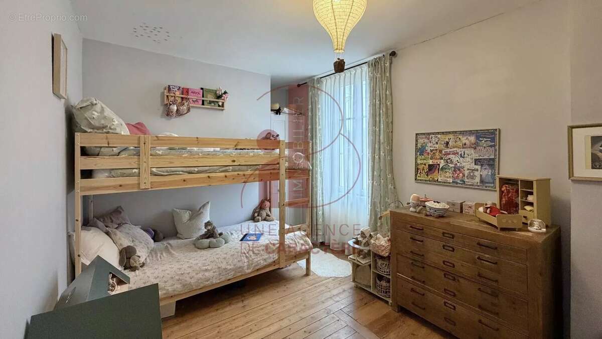 Maison à FONTAINEBLEAU