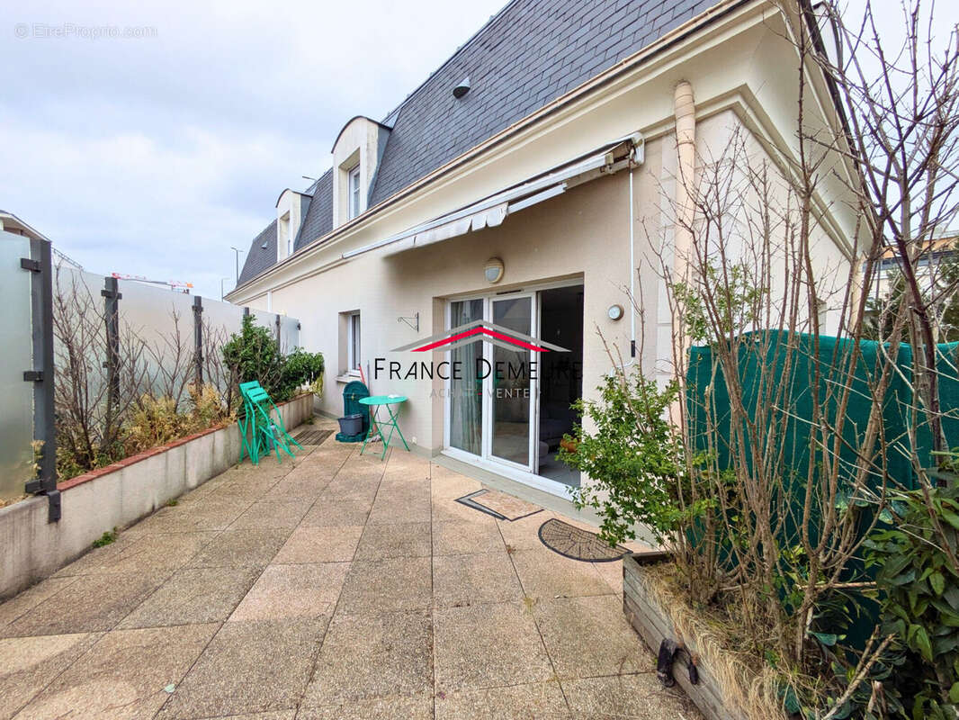 Appartement à BEZONS