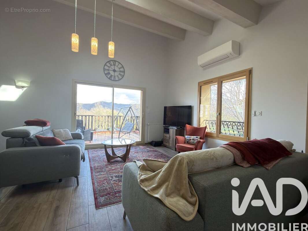 Maison 144 m² à Serralongue  - photo 9