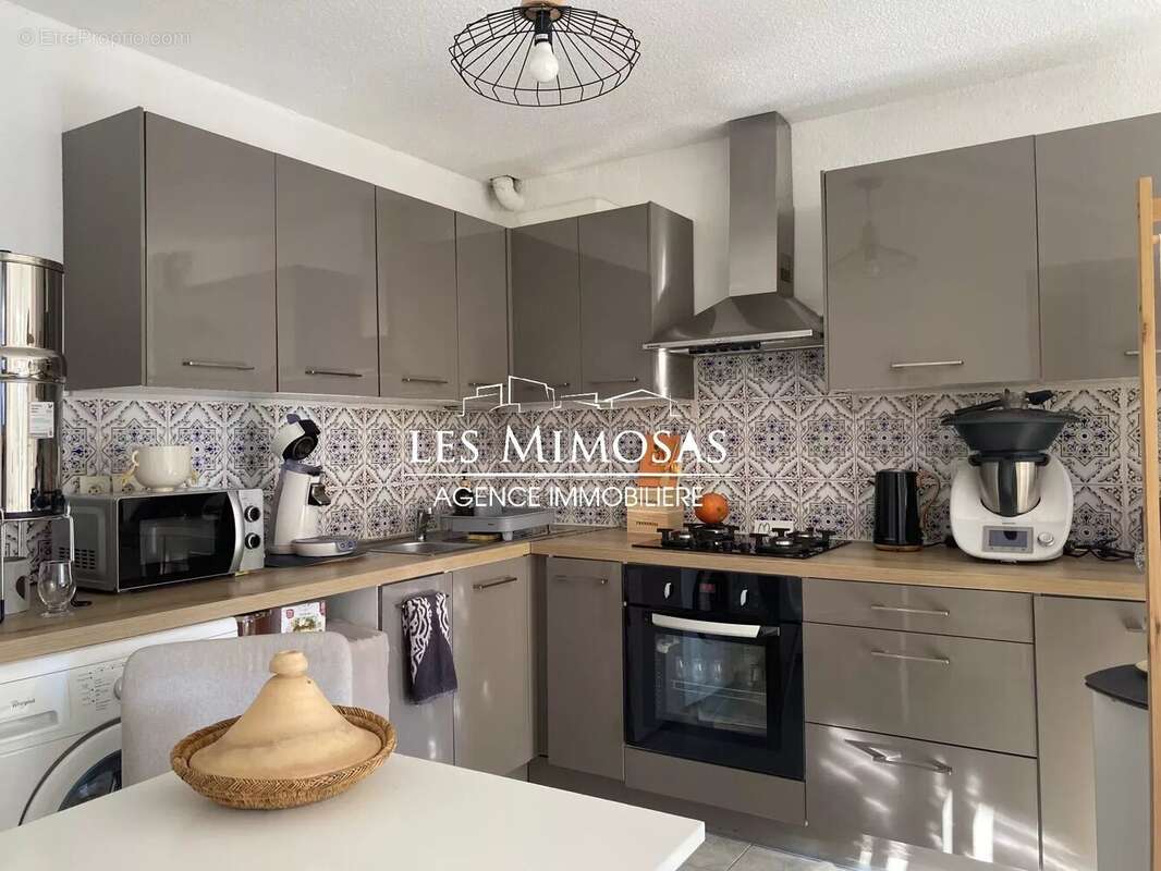 Appartement à FREJUS