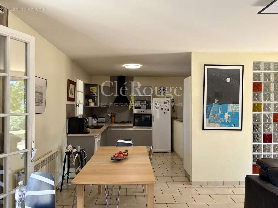 Proche de Tombebœuf – Superbe propriété de 6 chambres avec vues panoramiques, piscine et logement indépendant - photo 19