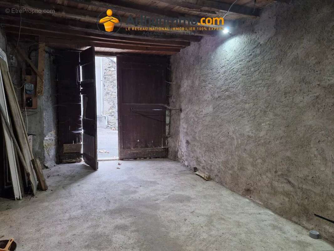 Maison à LA BASTIDE-SUR-L'HERS