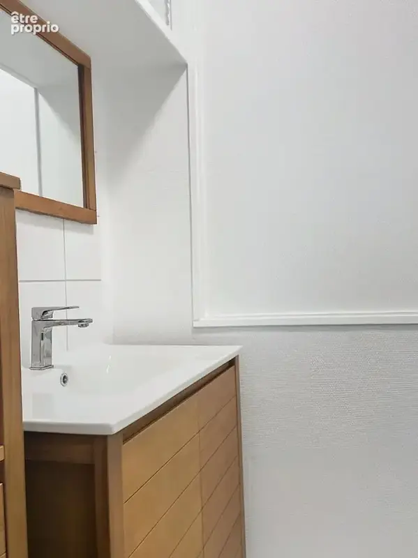 NANCY   Quartier Fac de Lettres Bel Appartement de 3 pièces lumineux et  meublé de  65 m2 2 Chambres  Vue dégagée GARAGE fermé e - photo 10