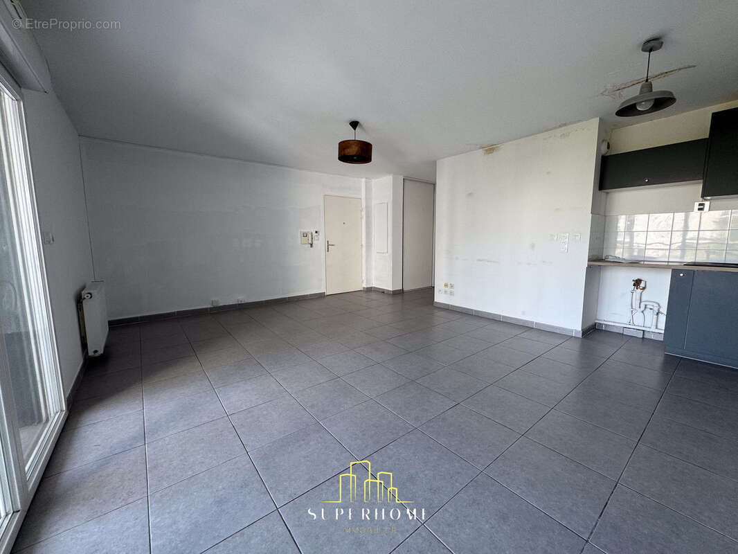 Appartement à MARSEILLE-14E