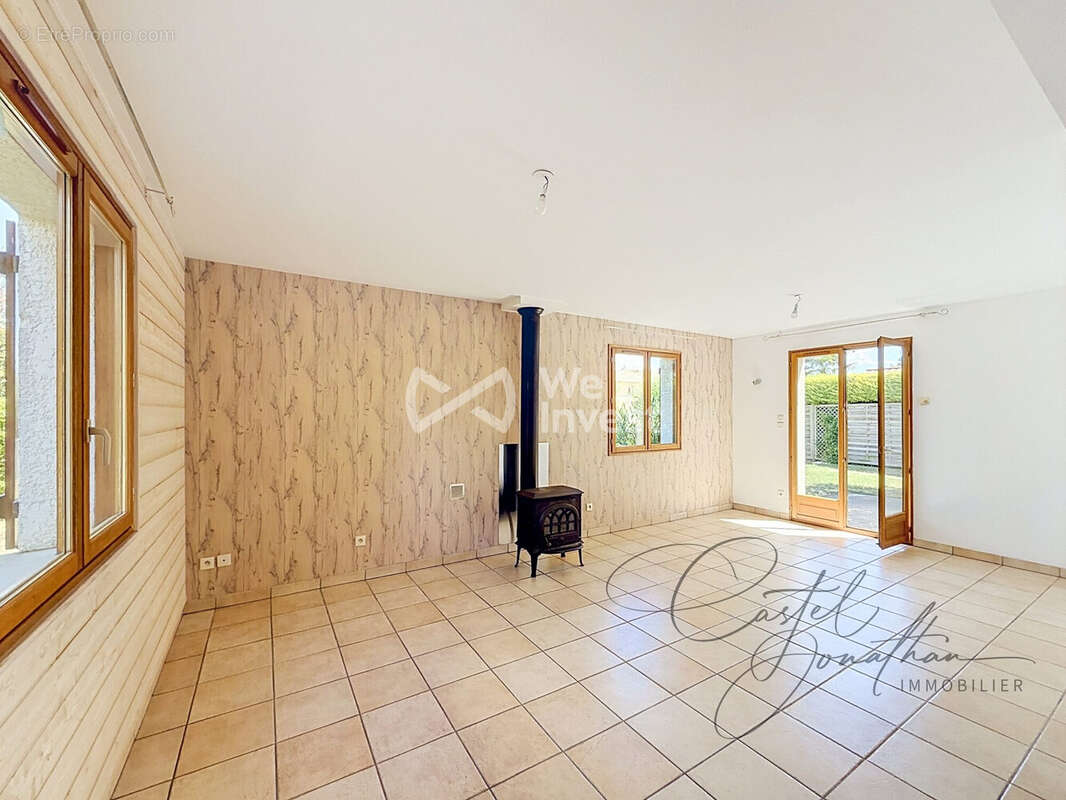 Maison 5 pièces 114 m² à vendre à Saint-Cyr-Sur-Le-Rhone (69560) - photo 6