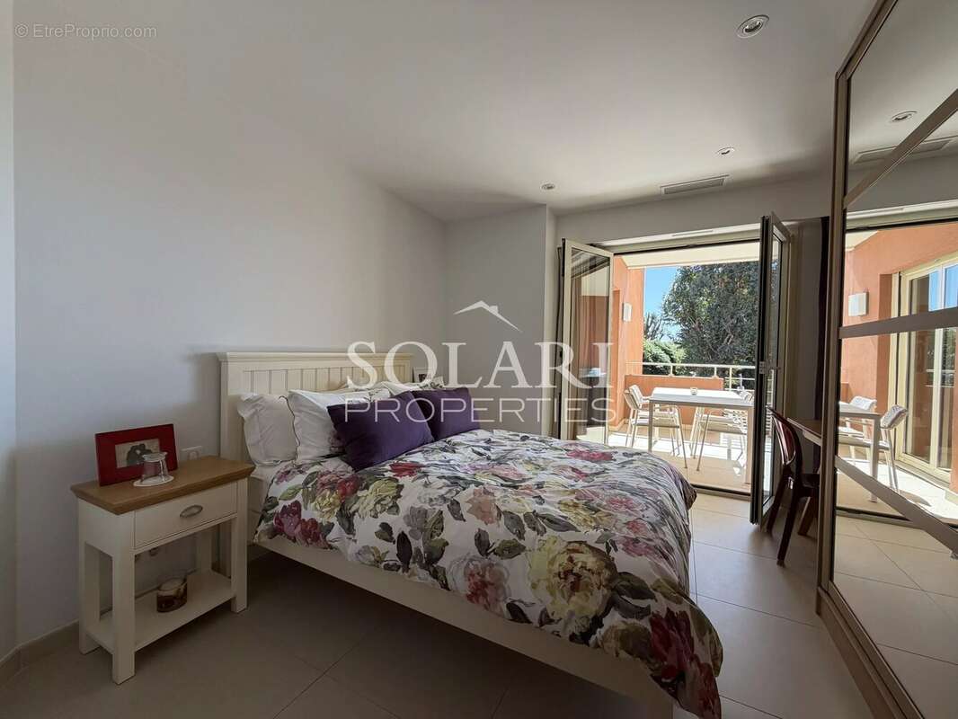 Appartement à THEOULE-SUR-MER
