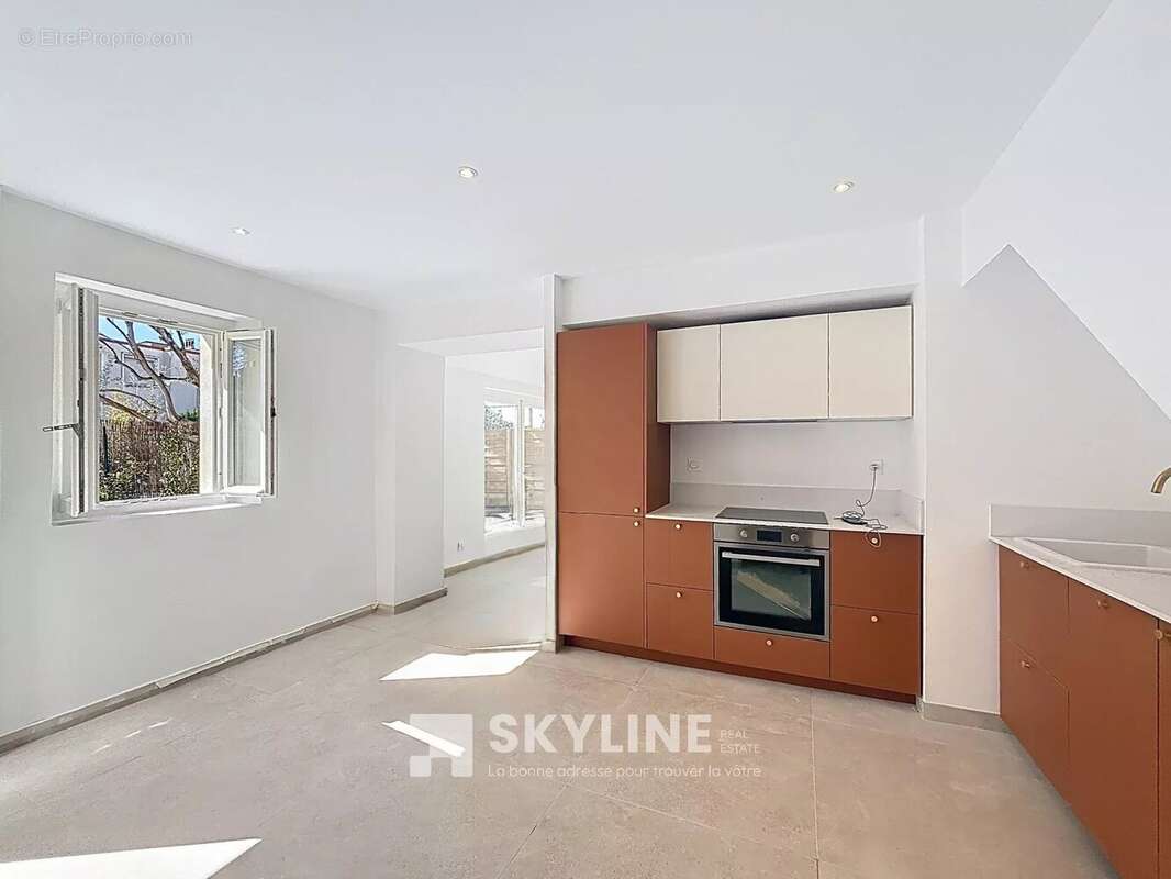 Maison à MARSEILLE-8E