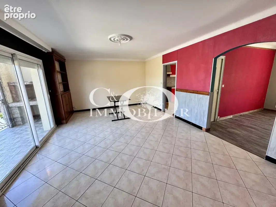 Maison- 5 pièces- 483 m2 de terrain - photo 2
