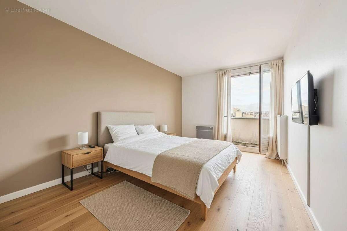 Appartement à PARIS-12E