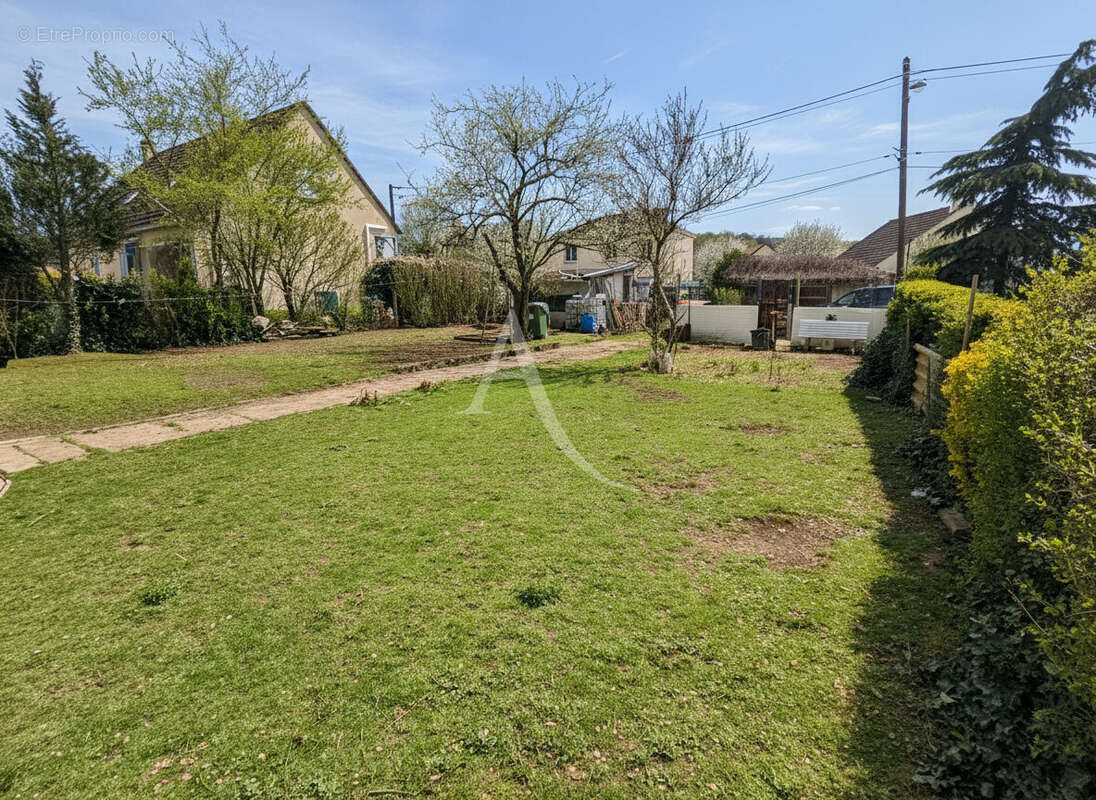 Terrain Isles Les Meldeuses 329 m2 - photo 2