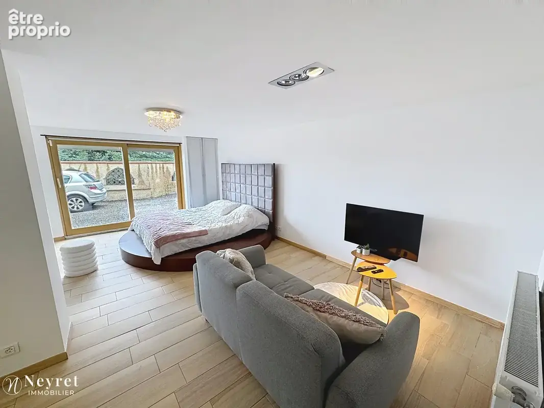 Saint Joseph Maison individuelle de 147m2 implantée sur 800m2 de terrain avec piscine - photo 7