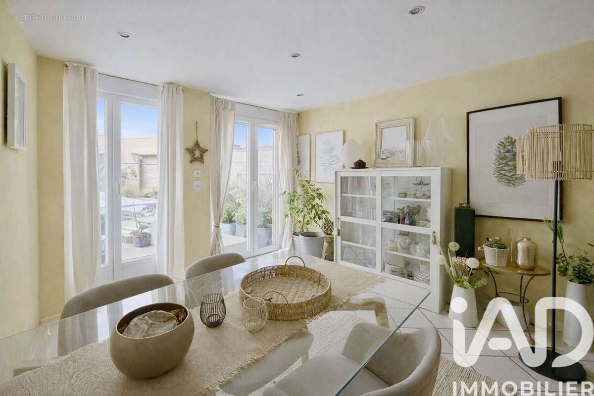 Photo 2 - Maison à VALS-PRES-LE-PUY