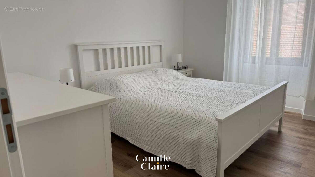 Appartement T4 92 m2 refait à neuf - photo 5