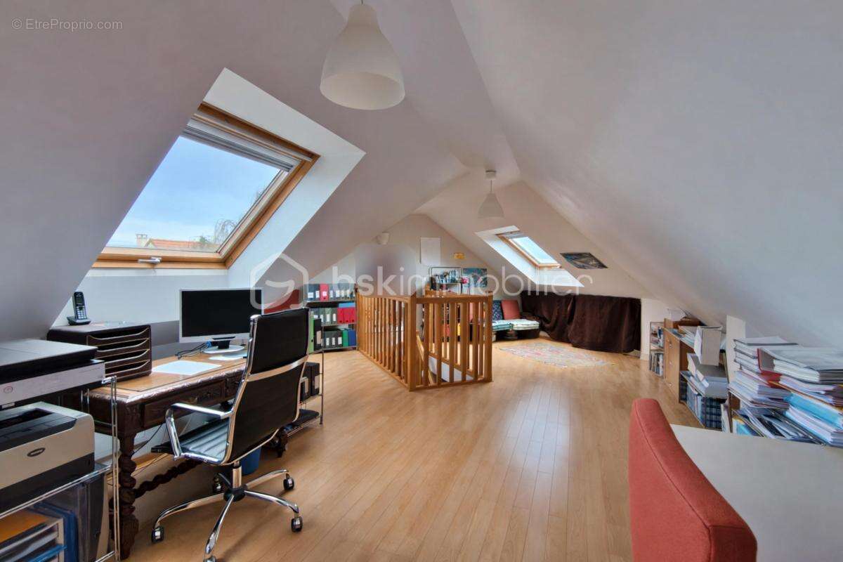 Maison à MONTIGNY-LE-BRETONNEUX