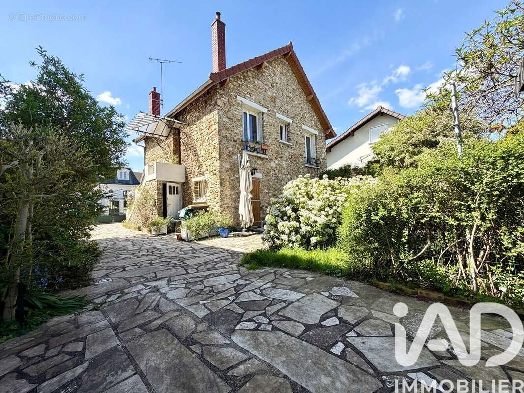 Photo 2 - Maison à ORMESSON-SUR-MARNE