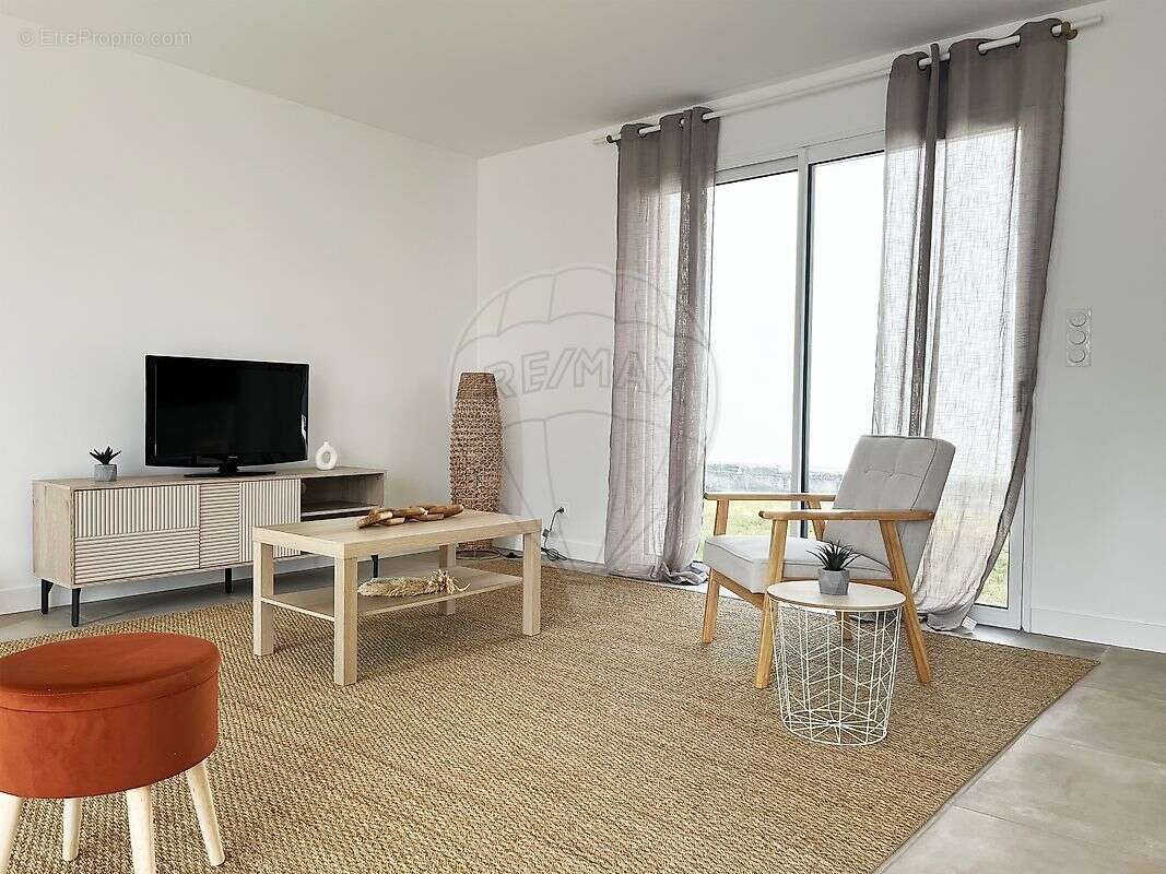 Maison à LES MATHES