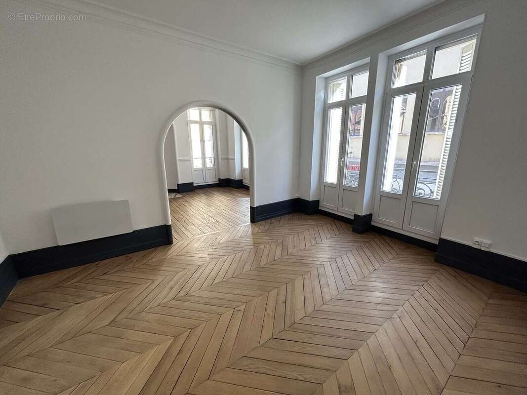 Appartement 86 m² à Dijon  - photo 2