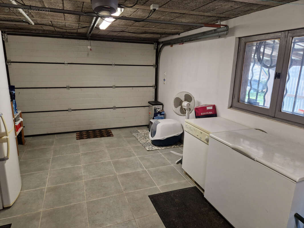 Maison à VELLE-SUR-MOSELLE