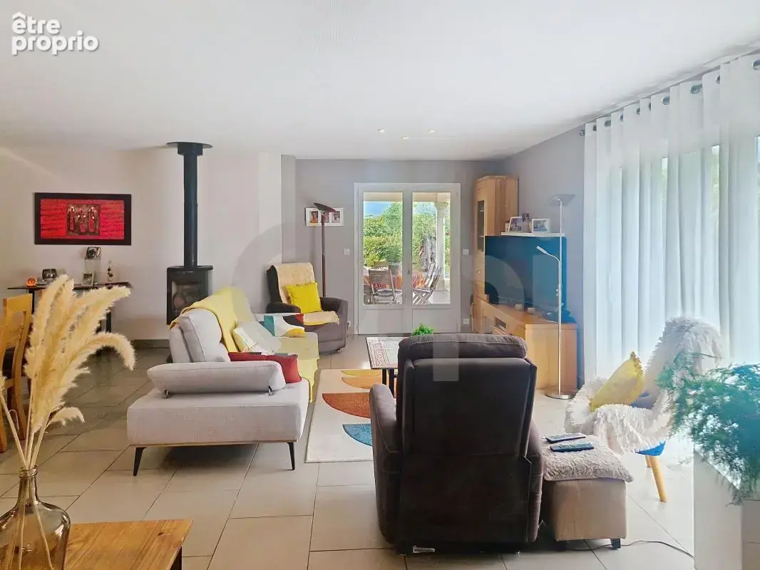 Maison à vendre saint pantaleon de larche - photo 3