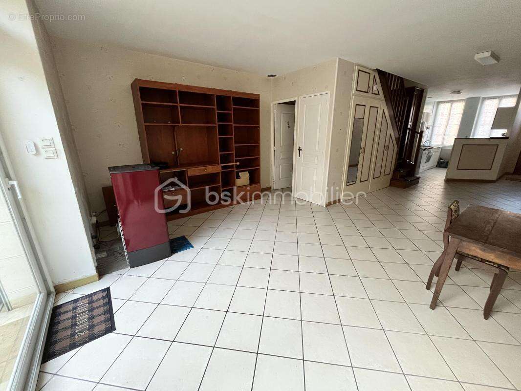 Maison à LA CHARITE-SUR-LOIRE