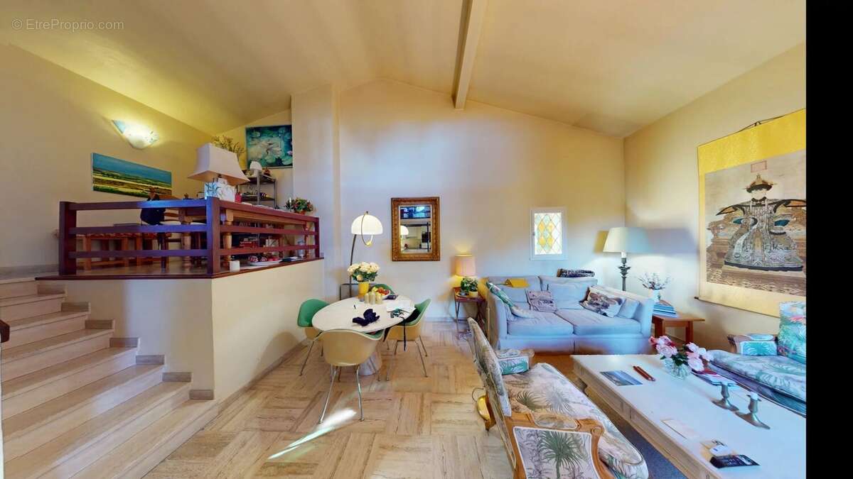 Appartement à CAGNES-SUR-MER