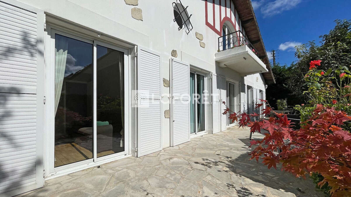 Maison à ORMESSON-SUR-MARNE