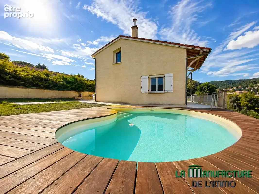 Maison de type F5/F6 avec piscine et belle vue sur terrain de 920 m2 / aurec-sur-Loire - photo 24