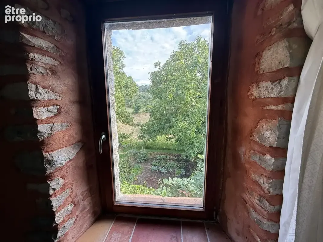 Maison caussenarde de caractère   117 m2   terrasse panoramique   vue larzac -dependance - photo 5