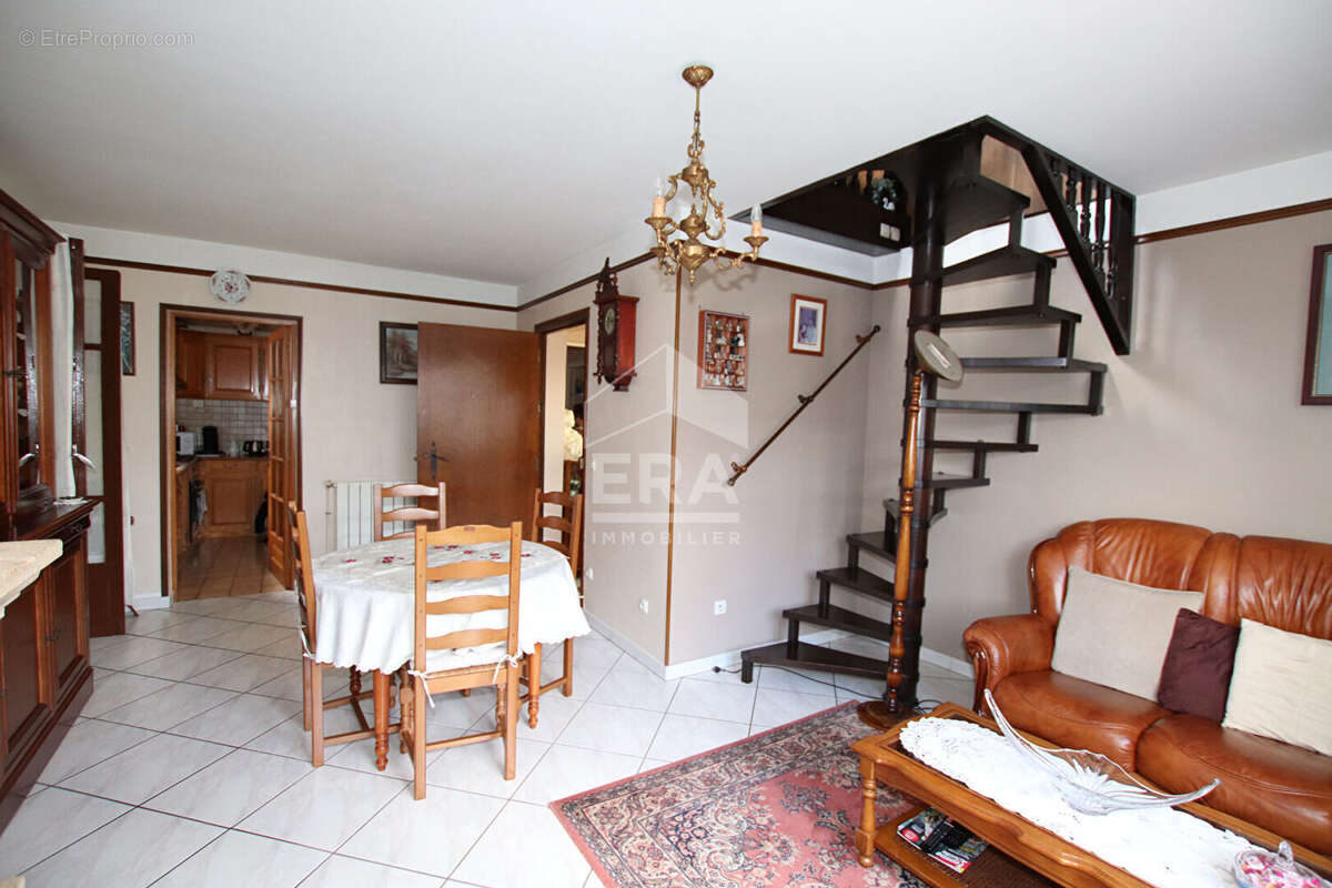 Maison à VILLIERS-SUR-MARNE