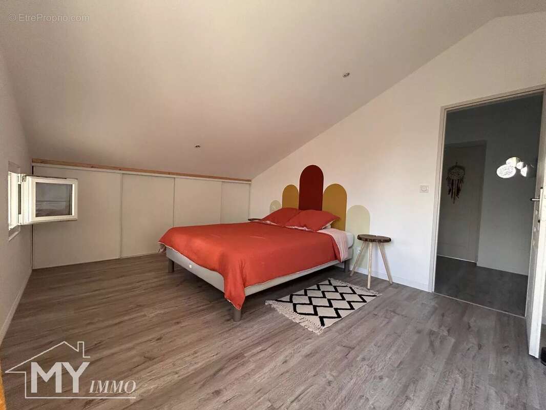 Maison à SAINT-AVIT-SAINT-NAZAIRE