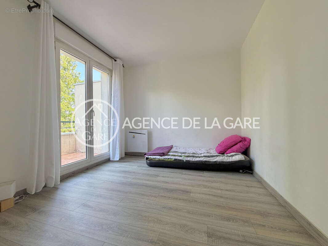 Appartement 68 m² à Yerres  - photo 6
