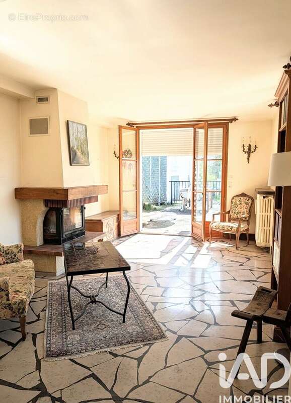 Photo 8 - Maison à CHEVRIERES