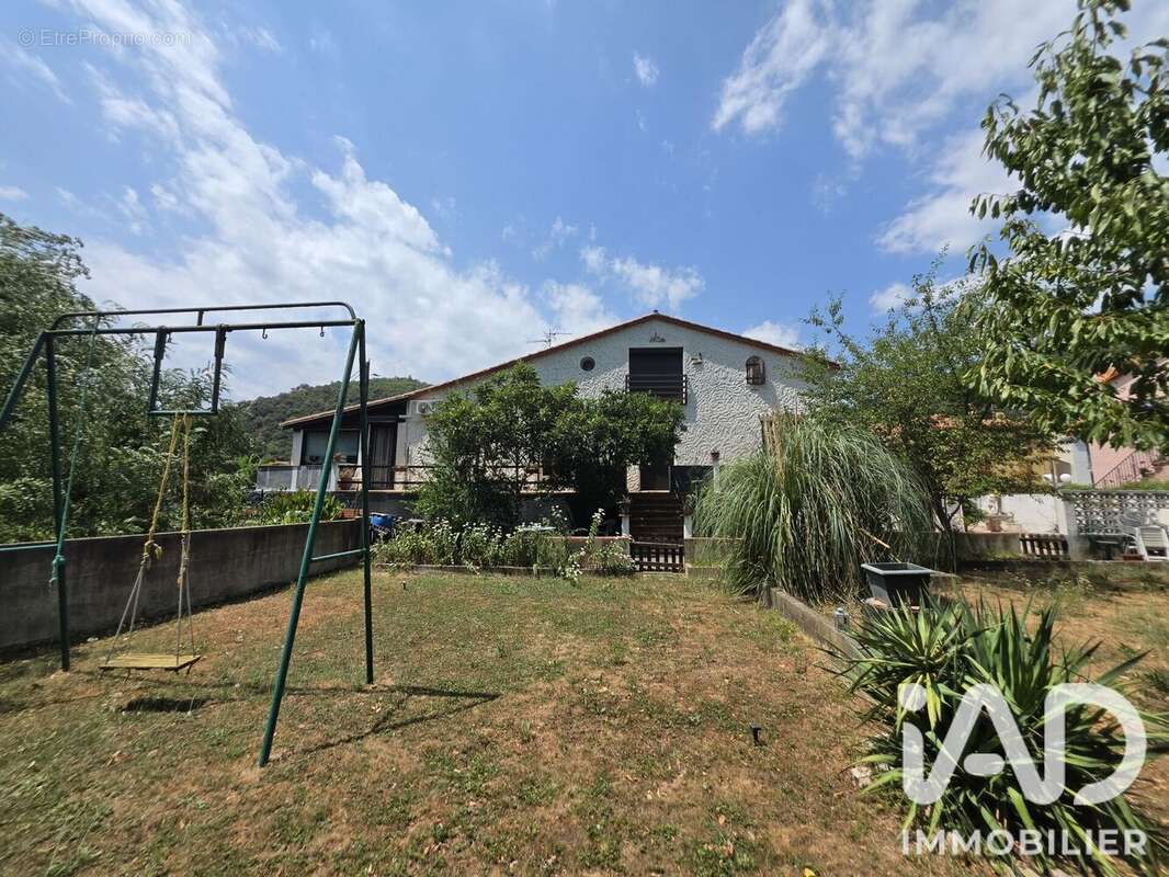 Maison 220 m² à Arles-Sur-Tech  - photo 7