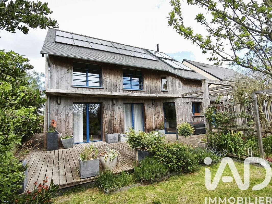 Photo 1 - Maison à SAINT-BAUDELLE