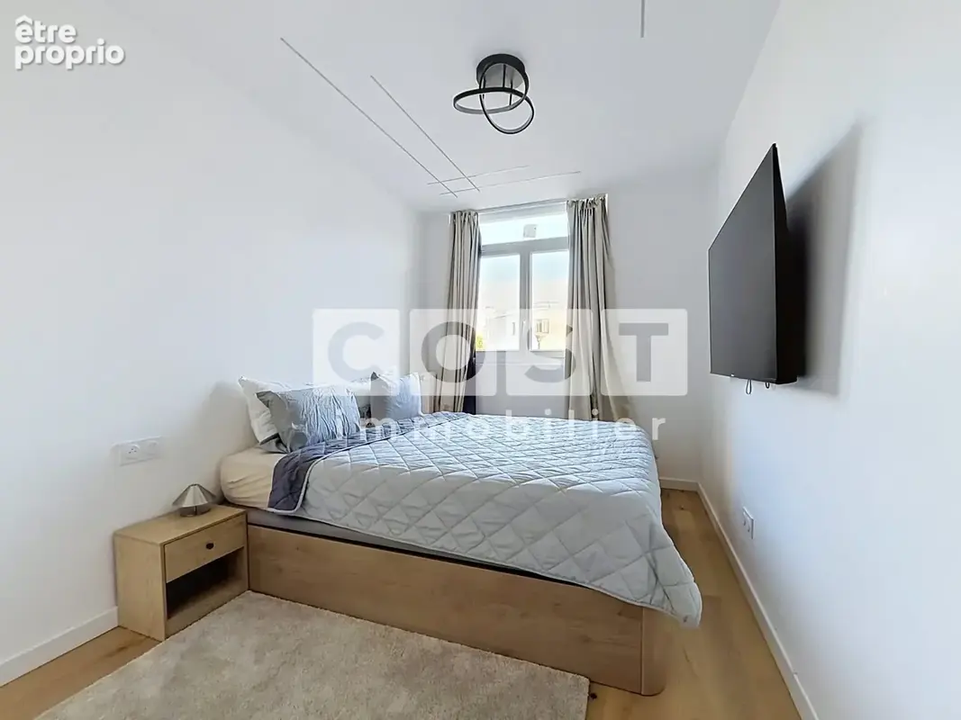 Appartement 4 pièces 70 m² à vendre à Asnieres-Sur-Seine (92600) - photo 4