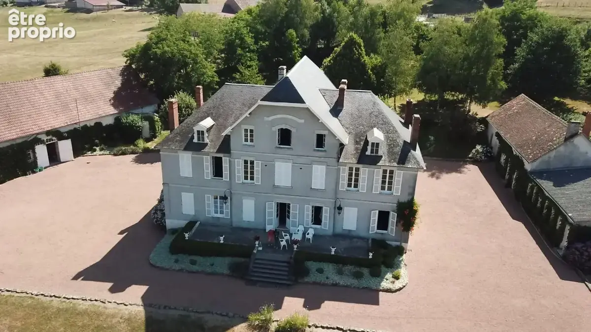 Maison de Maître sur 1 ha 32 de parc - photo 7