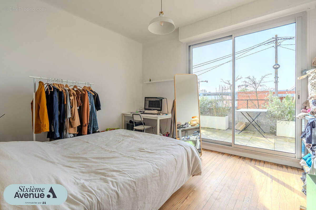 Appartement à BORDEAUX