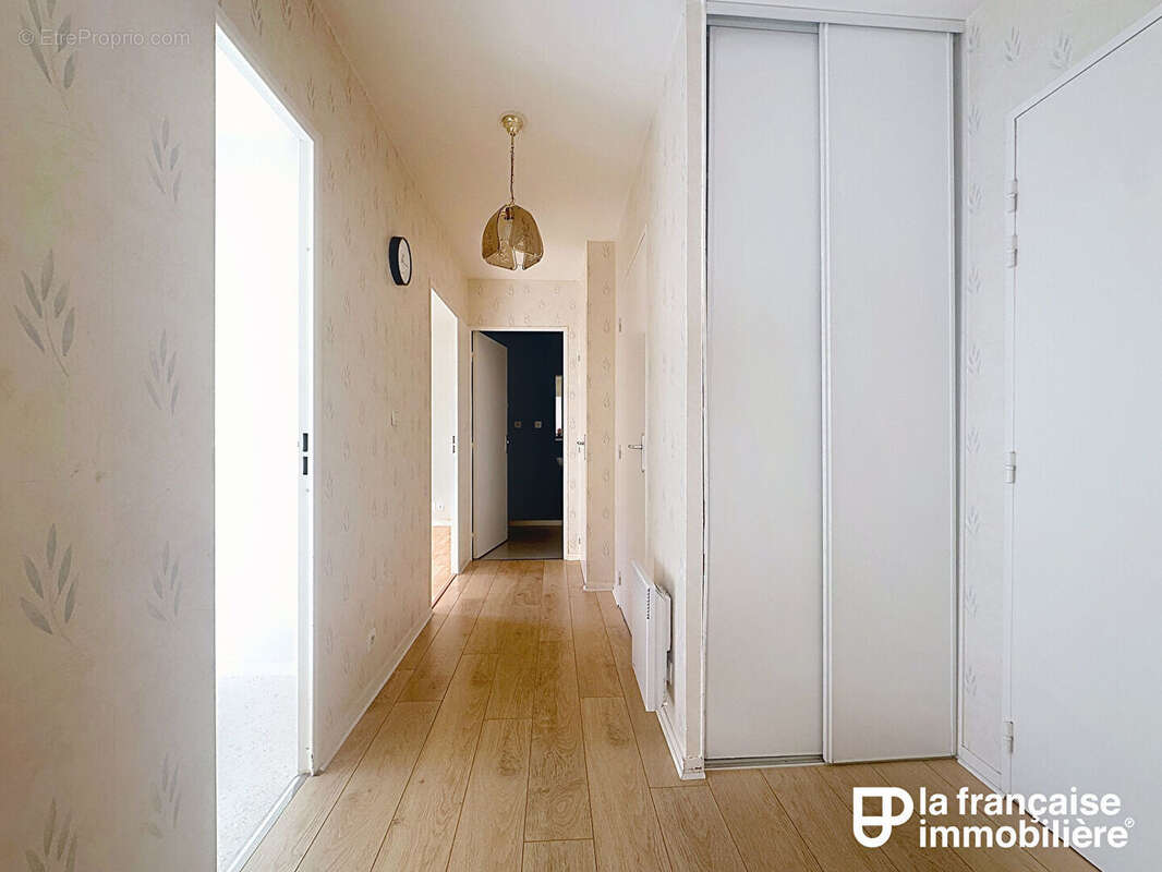 Appartement à JANZE