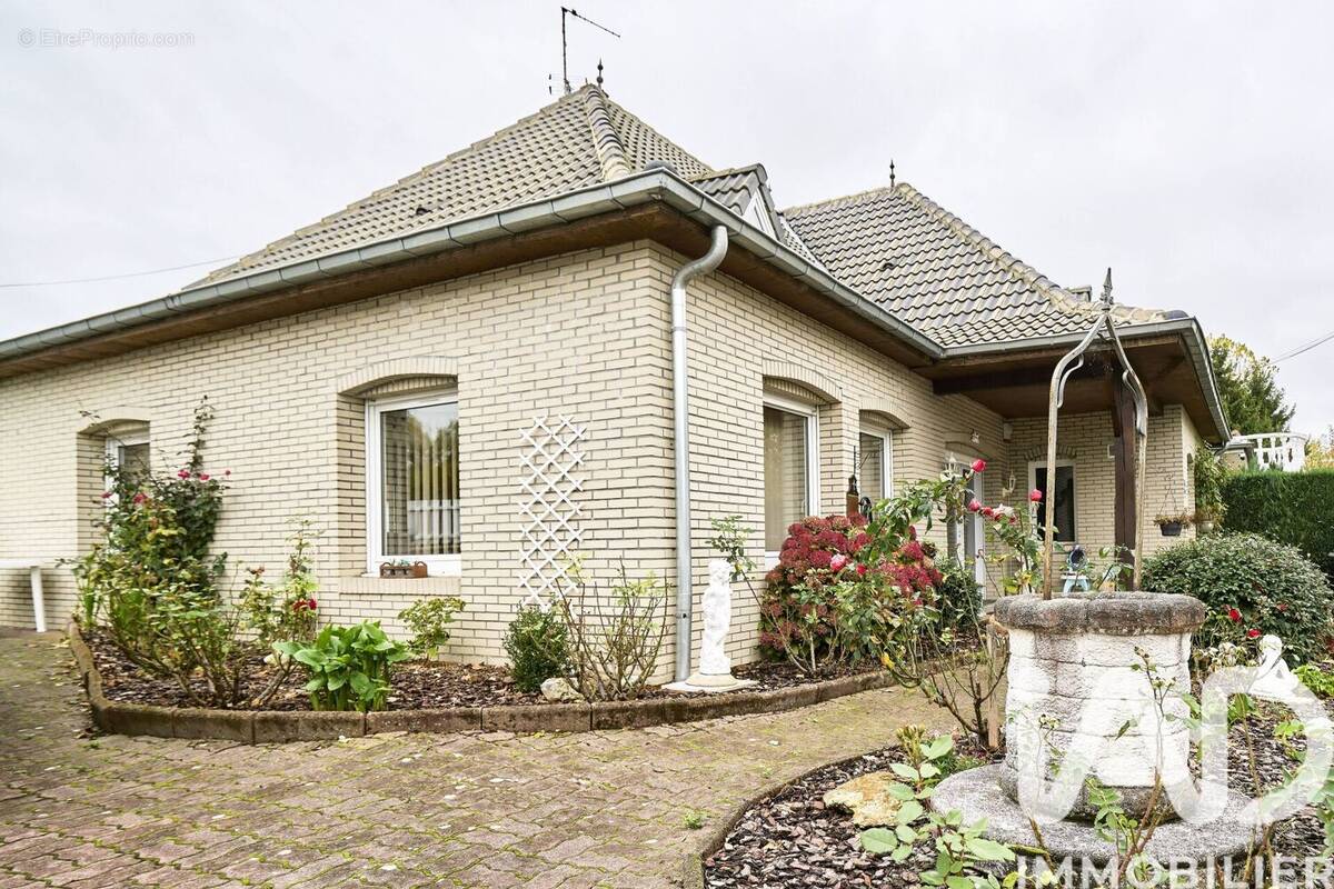 Photo 1 - Maison à FACHES-THUMESNIL